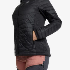 Radical Insulate Jacket Women Black -KIN Clothing Style Shop 133973e5 7a7a 4f11 810e 21383518eb9e