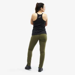 Boulder Tank Women Black -KIN Clothing Style Shop 2db4c9d0 975f 4a8f 8ea3 9e0ec3771097