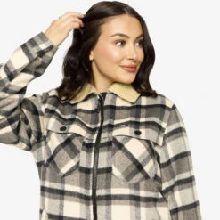 Lumber Jacket Women Tofu/Anthracite -KIN Clothing Style Shop 378ef581 b167 4a26 b3ba 6ae57e807a44