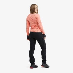 Trekker Fleece Women Burnt Coral -KIN Clothing Style Shop 4239bdca 8dc7 409a 9854 19b84261a675