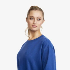 Lounge Sweater Women True Blue -KIN Clothing Style Shop 4b2be00a 7643 4dda a6c7 620c4e5f5437