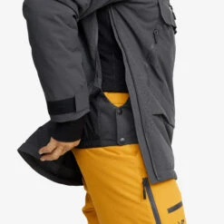 Halo 2L Insulated Ski Anorak Men Anthracite -KIN Clothing Style Shop 9acb8b85 dba5 4f83 82c8 739e265ec2e4