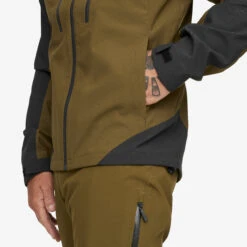 Silence Proshell Jacket Men Dark Olive/Moonless Night -KIN Clothing Style Shop a92e61e3 ed4b 451b 866e f5c714af9609