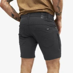 Explorer Outdoor Shorts Men Anthracite -KIN Clothing Style Shop bd18ffb4 3d0f 4242 99e8 dbc1eb6821d6