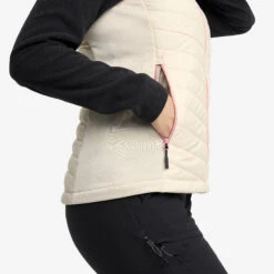 Radical Insulate Vest Women Oatmeal -KIN Clothing Style Shop f752daeb 790a 4f63 98bd 8b0b6dbc5ad5